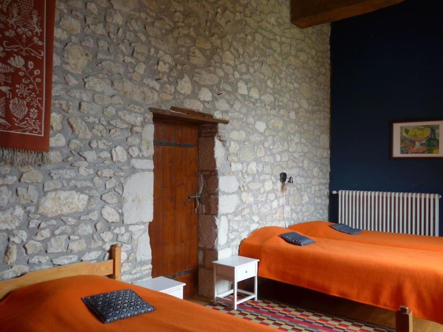 Chateau Barayre - Beautiful 12Th Century Castle With Pool And Large Garden Laussou エクステリア 写真