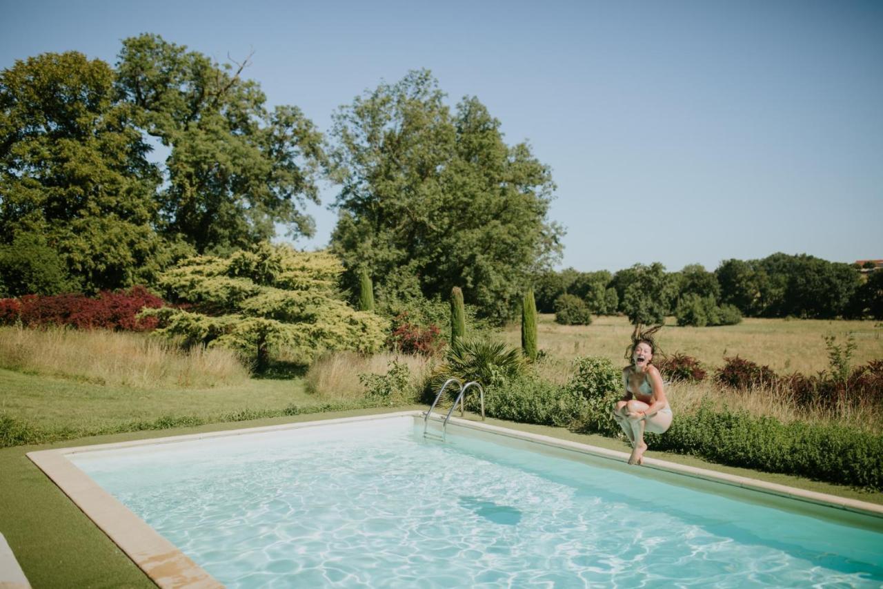 Chateau Barayre - Beautiful 12Th Century Castle With Pool And Large Garden Laussou エクステリア 写真